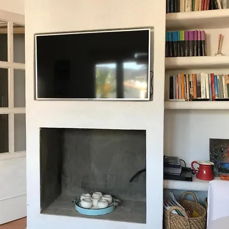 Lets Holidays Charming Fisherman House With Terrace 别墅 滨海托萨