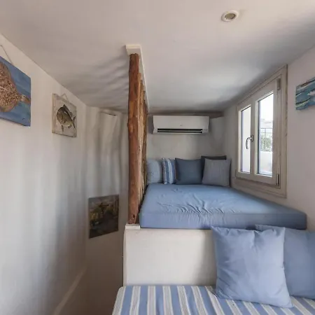 Lets Holidays Charming Fisherman House With Terrace