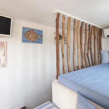 Villa Lets Holidays Charming Fisherman House With Terrace *